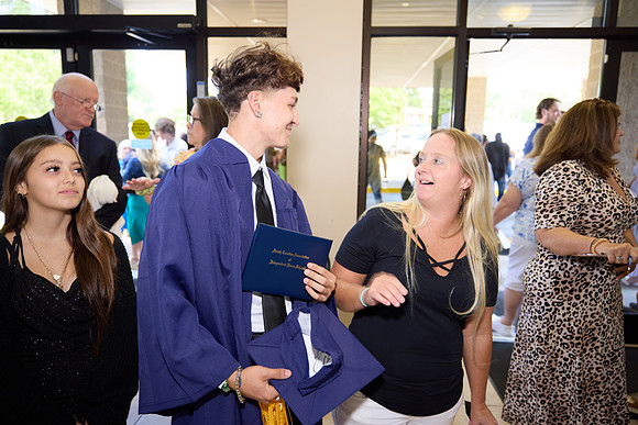 20250607scaihs-graduation-hc319