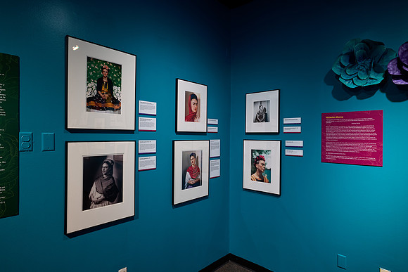 20240708frida-kahlo-hc022
