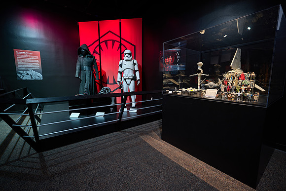 20240617star-wars-hc187