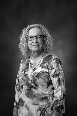 20220929diane-boss-hc001bw