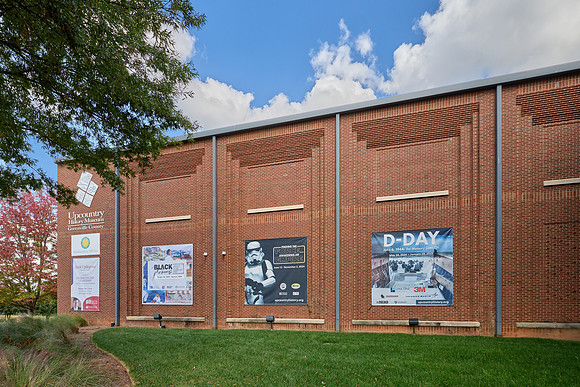 20241030uhm-banners-hc156hdr
