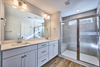 20251219-49fair-village-lane-hc100hdr