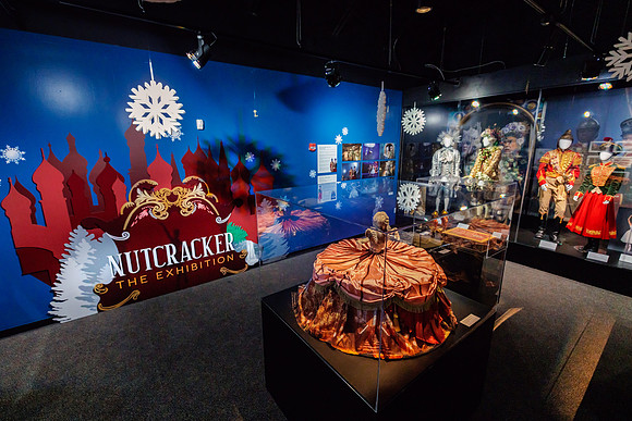 20221123nutcracker-hc105