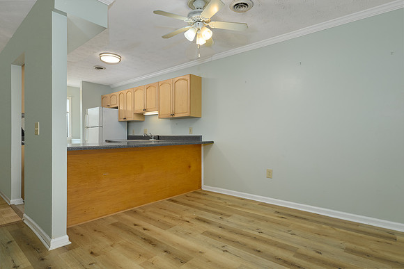 20260217-100buttercup-way-unit-42-hc070