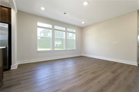 20260417-214cali-way-hc283