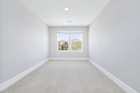 20260417-214cali-way-hc413