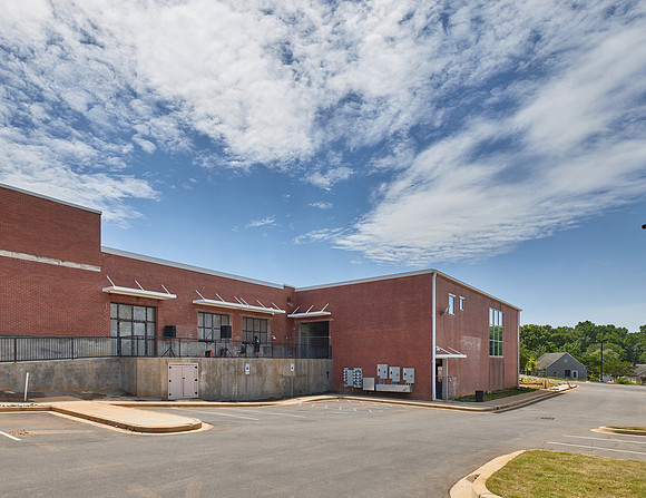 20260425greer-textile-era-hc8965hdr