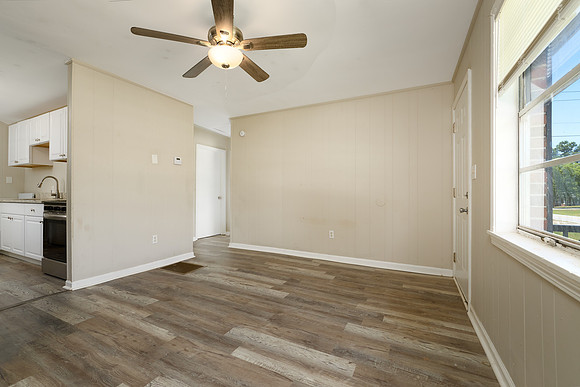 20260514-700brook-street-unit-3-hc013