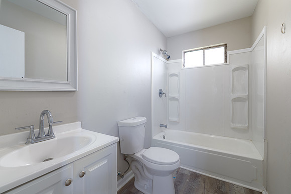20260514-700brook-street-unit-3-hc050