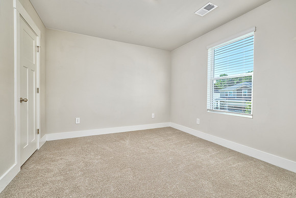 20260603-519crowder-pl-hc615