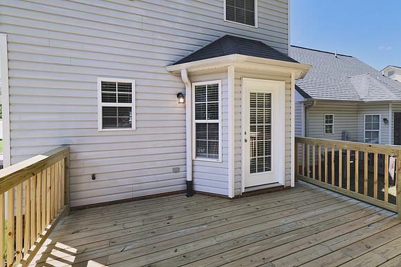 20260617-515s-brown-beaver-ct-hc083hdr