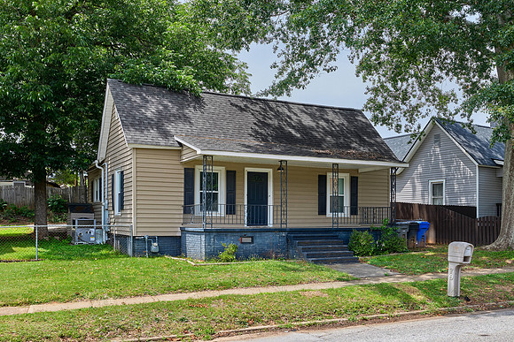 20260624-79allen-street-hc006hdr
