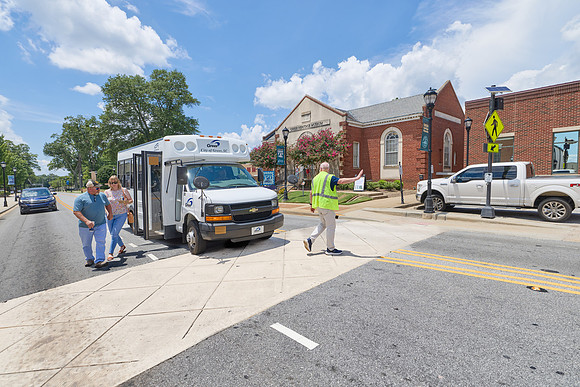 20260718greer-tour-hc1181