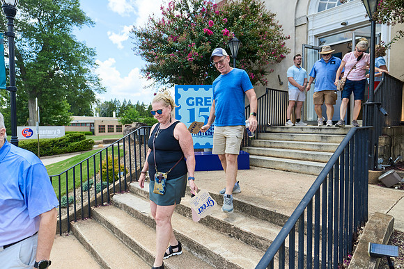 20260718greer-tour-hc1239