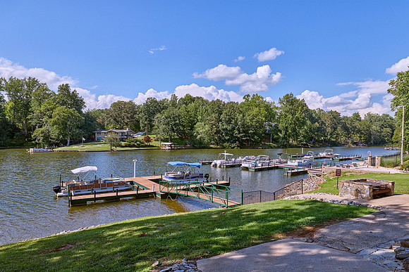 20260805-98topsail-court-hc093hdr