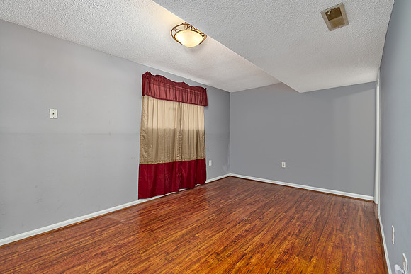 20260805-98topsail-court-hc204