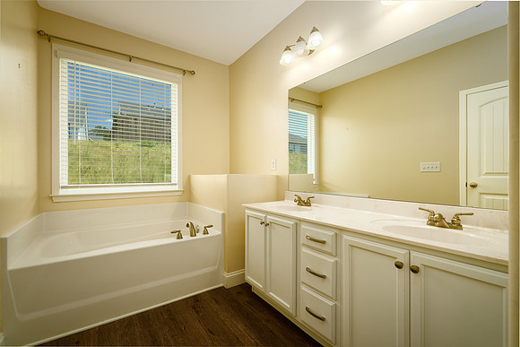 20260908-567chantry-ln-hc336