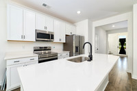 20261001-1283westgate-village-drive-hc057