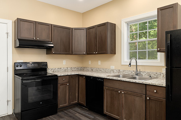 20260902-12greenwood-avenue-unit-b-hc118