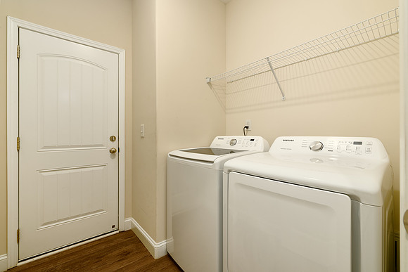 20260908-567chantry-ln-hc409