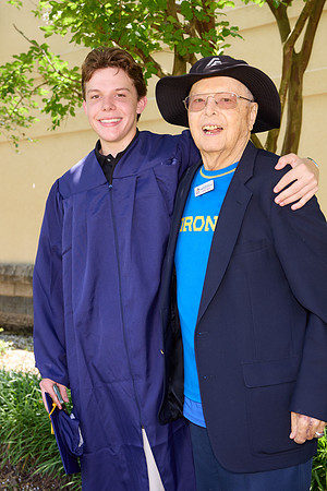 20250607scaihs-graduation-hc340