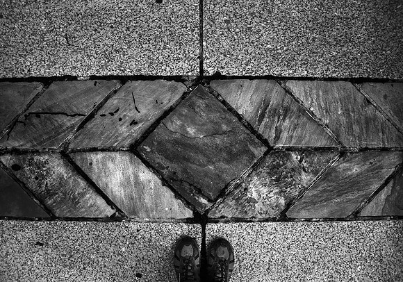 20160614nashville-sidewalk-hc1bw