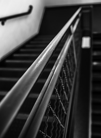 20160302stairs-hc3bw
