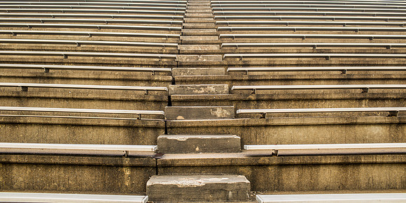 20151110stadium-steps-hc1