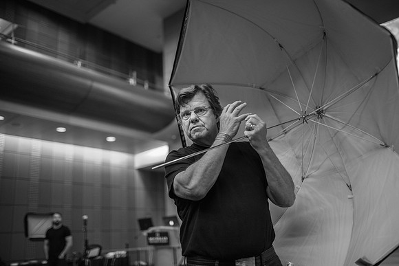 20150611joe-mcnally7bw