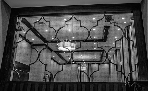20150610upaa-hc079bw
