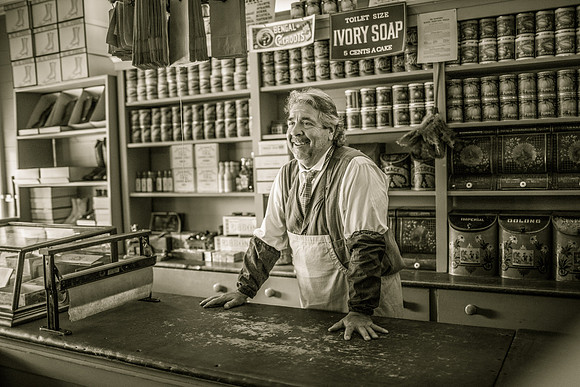 20150609greenfield-village-hc047