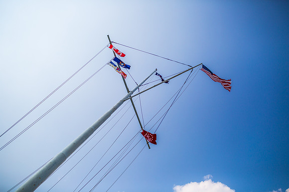 20150609flags-hc01