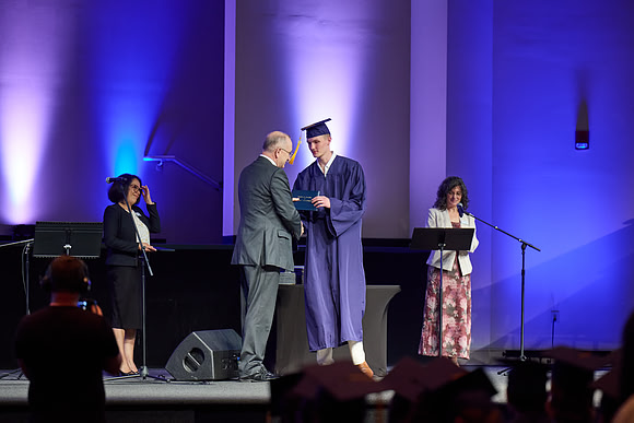 20250607scaihs-graduation-hc214