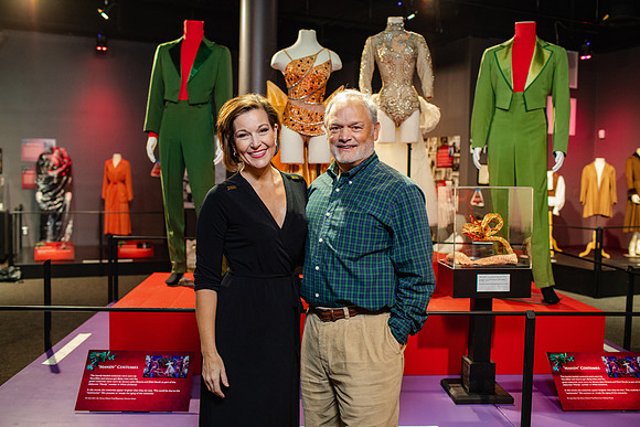 20201113white-cmas-hc035