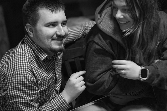 20220101cook-gathering-hc012bw