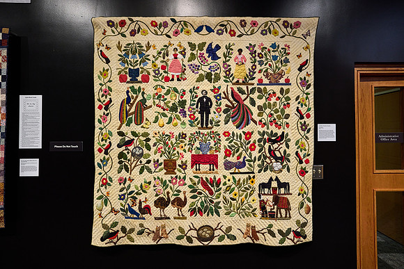 20230826v-hall-quilt-hc014