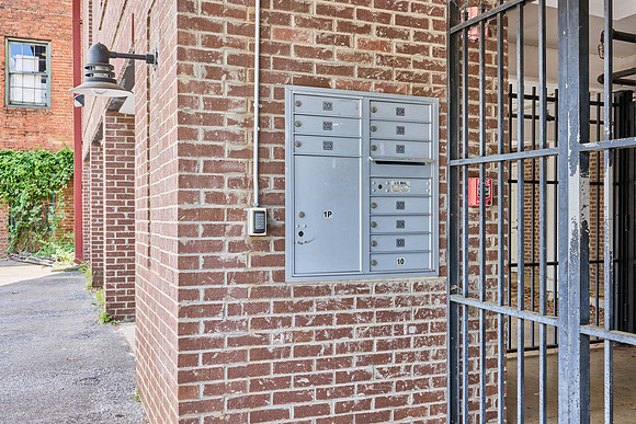 20250726-301augusta-st-hc0150hdr
