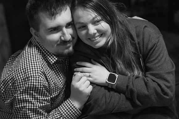 20220101cook-gathering-hc010bw