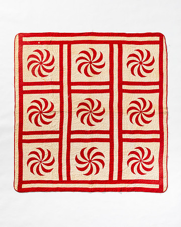 20210719ladnier-red-pinwheel-quilt-hc