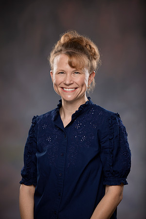 20231031cyndi-grover-hc06