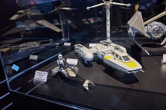 20240617star-wars-hc299