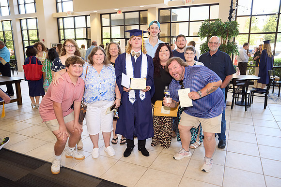 20250607scaihs-graduation-hc310