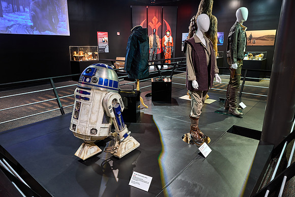 20240617star-wars-hc361