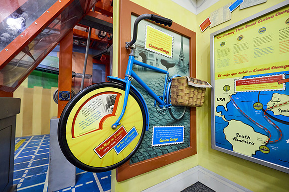 20240613curious-george-hc037