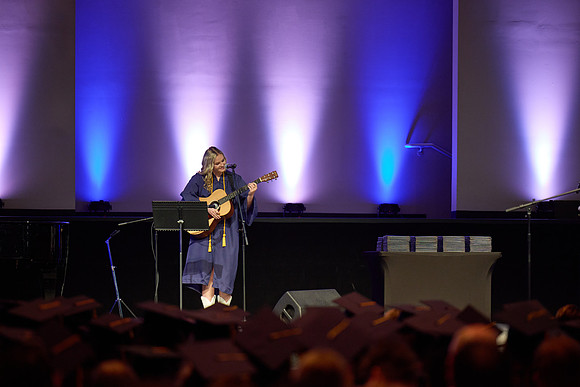 20250607scaihs-graduation-hc079