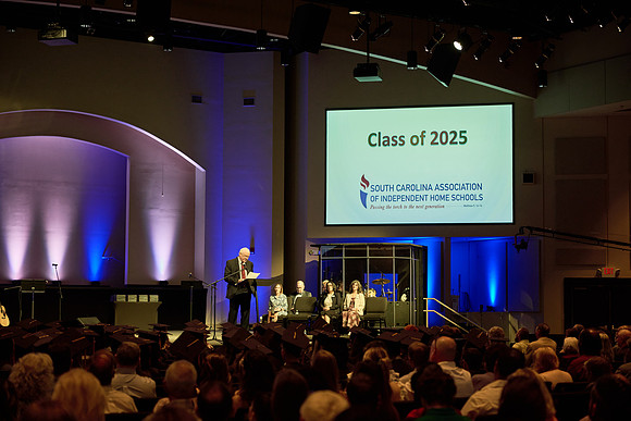 20250607scaihs-graduation-hc048