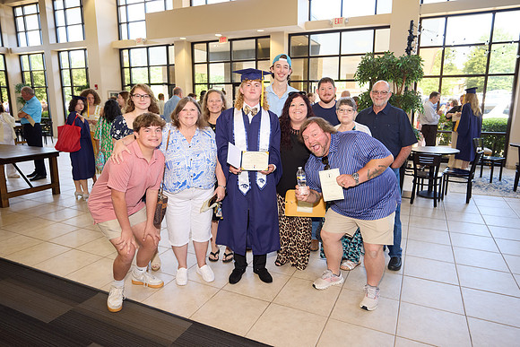 20250607scaihs-graduation-hc309