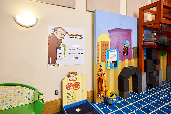 20240613curious-george-hc012